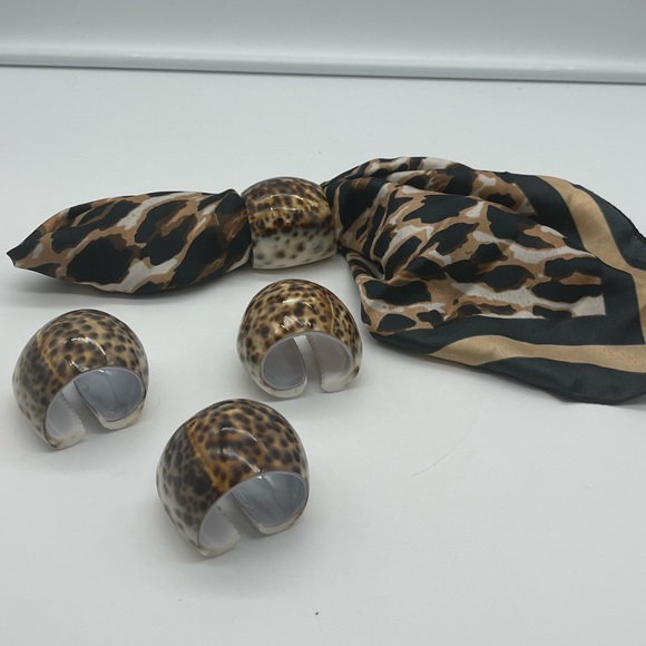 Dining | Tiger Cowrie Natural Shell Napkin Rings Set Of 4 Various Size ...